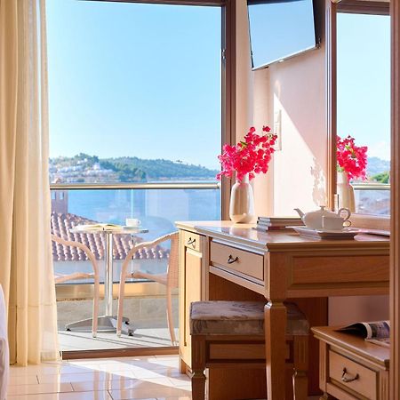 Evlogia Hotel Seafront And Anex By Greek Pride Фурка Екстериор снимка