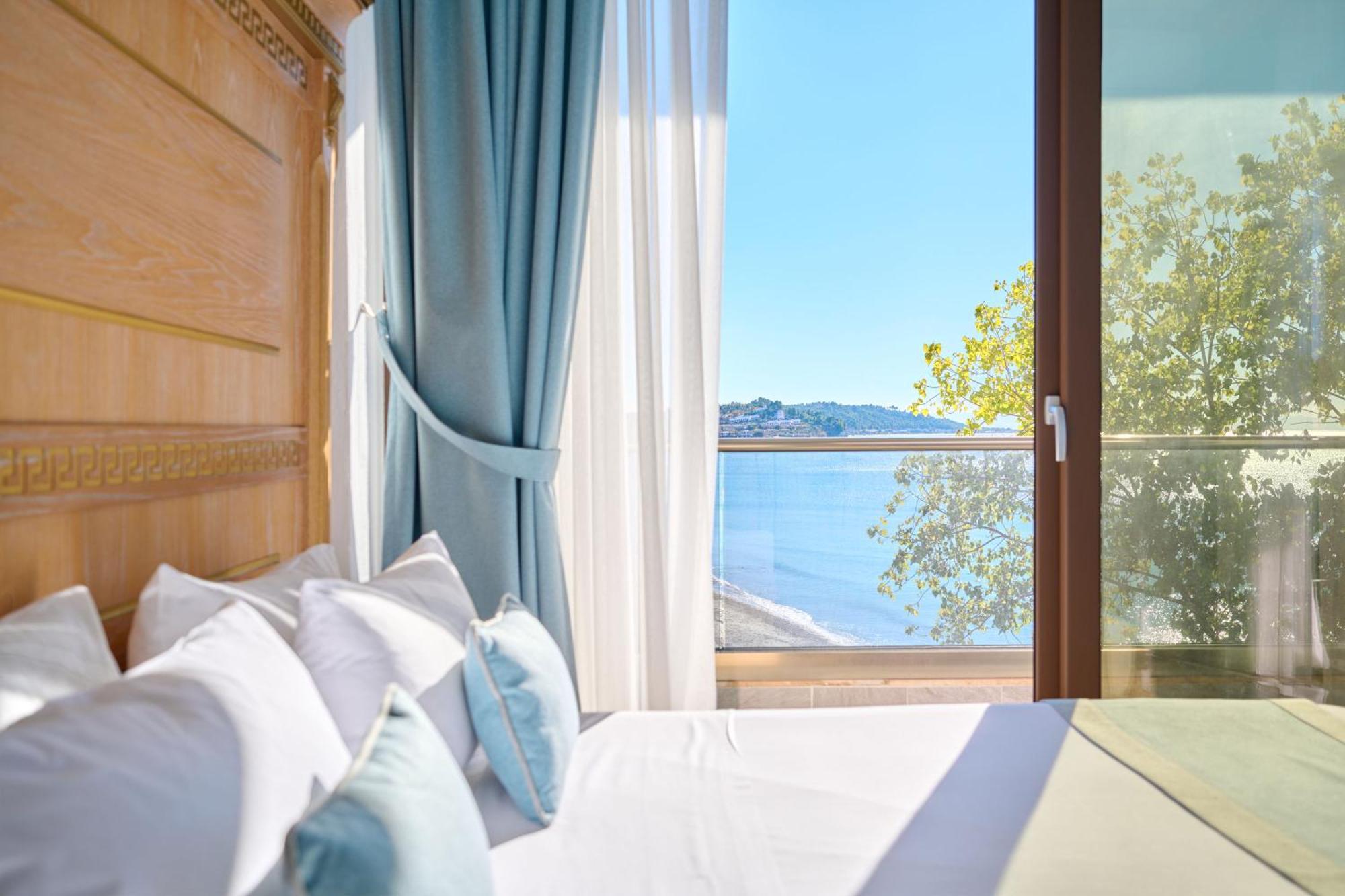 Evlogia Hotel Seafront And Anex By Greek Pride Фурка Екстериор снимка